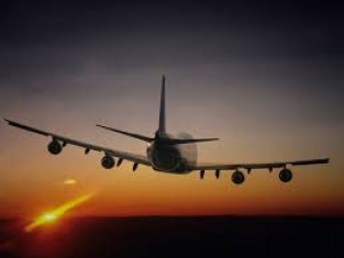 Със самолет